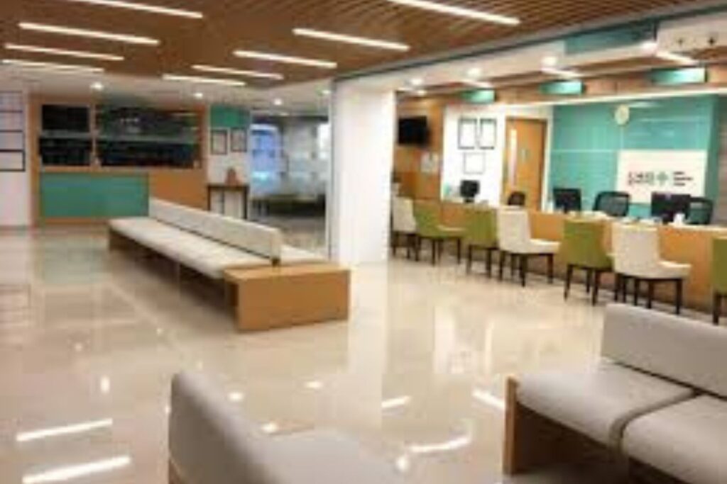 max multi speciality centre panchsheel park